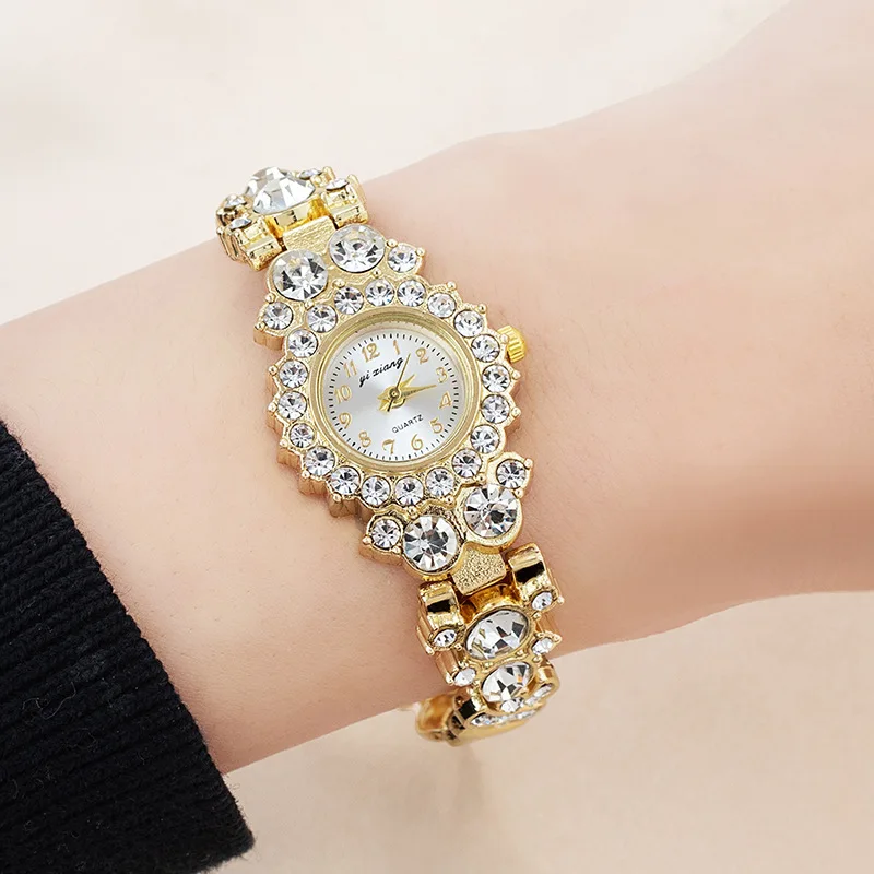 UTHAI CQ486 New fashionable women's watch with diamond inlaid bracelet, light luxury and high-end artistic quartz watch
