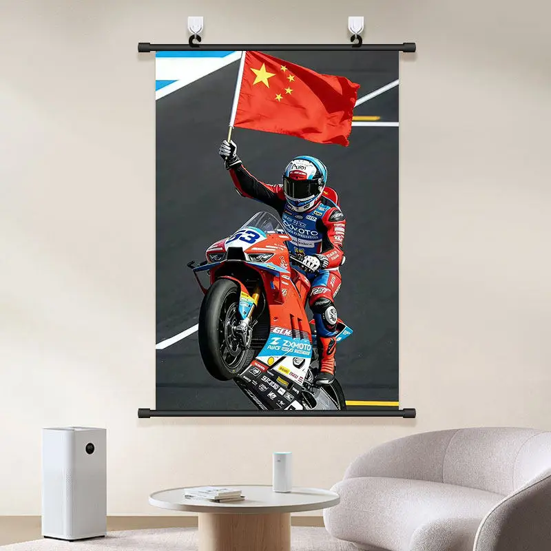 ZHANGXUE S WSBK WORLD SUPERBIKE CHAMPIONSHIP COMMEMORATIVE TAPESTRY FEATURING A MOTORCYCLE RACING VICTORY PAINTING FROM PORTUGAL