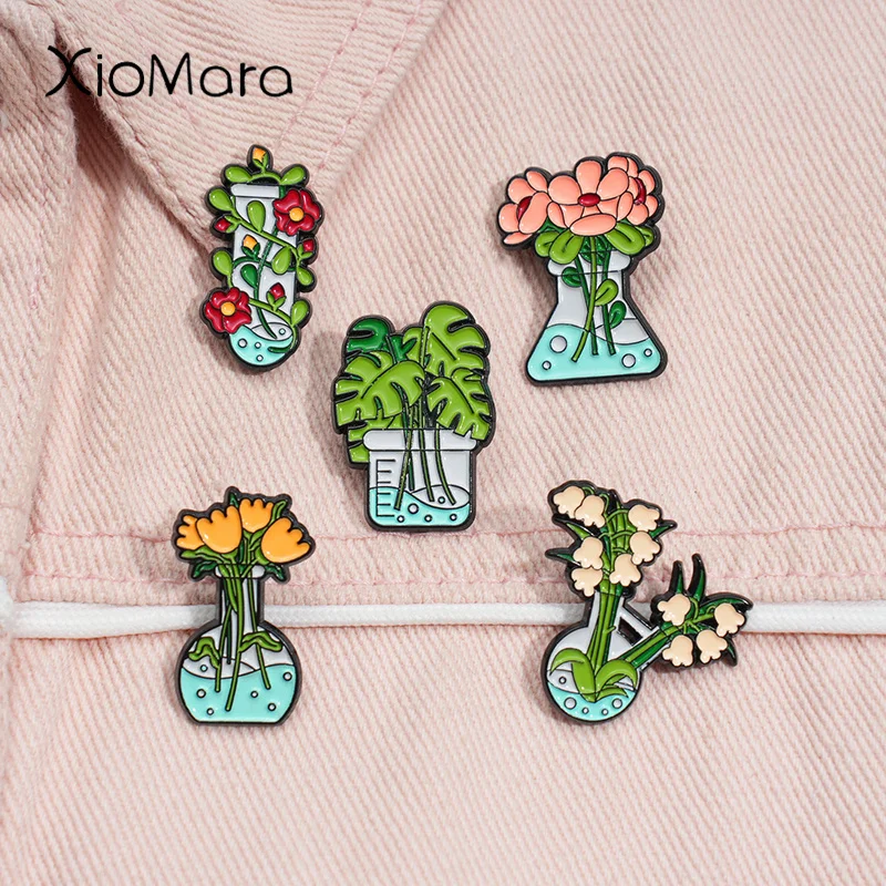 Science Laboratory Flower Enamel Pin Chemical Vessels Flasks Measuring Cup Plant Brooches Lapel Badge Jewelry Gifts For Friends