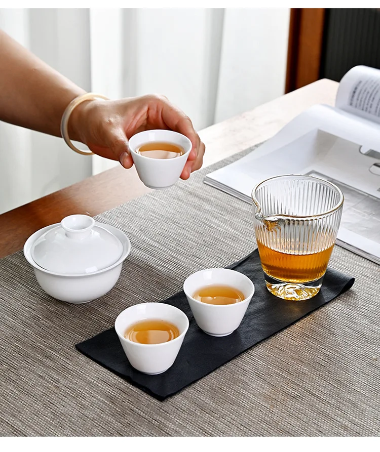 Chinese White Porcelain Kung Fu Tea Set Household Simple Outdoor Portable Travel Tea Set Pot Ceramic Cover Bowl