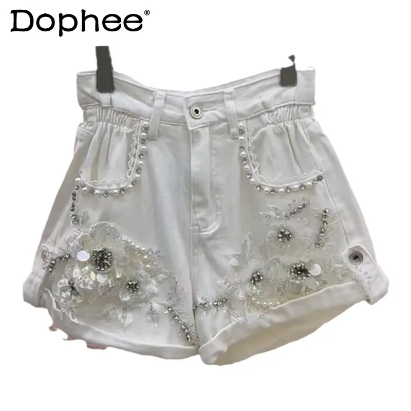 

Heavy Industry Beads Flower White Denim Shorts Women's Summer 2024 New High Waist Slimming and Wide Leg Hot Pants Booty Shorts