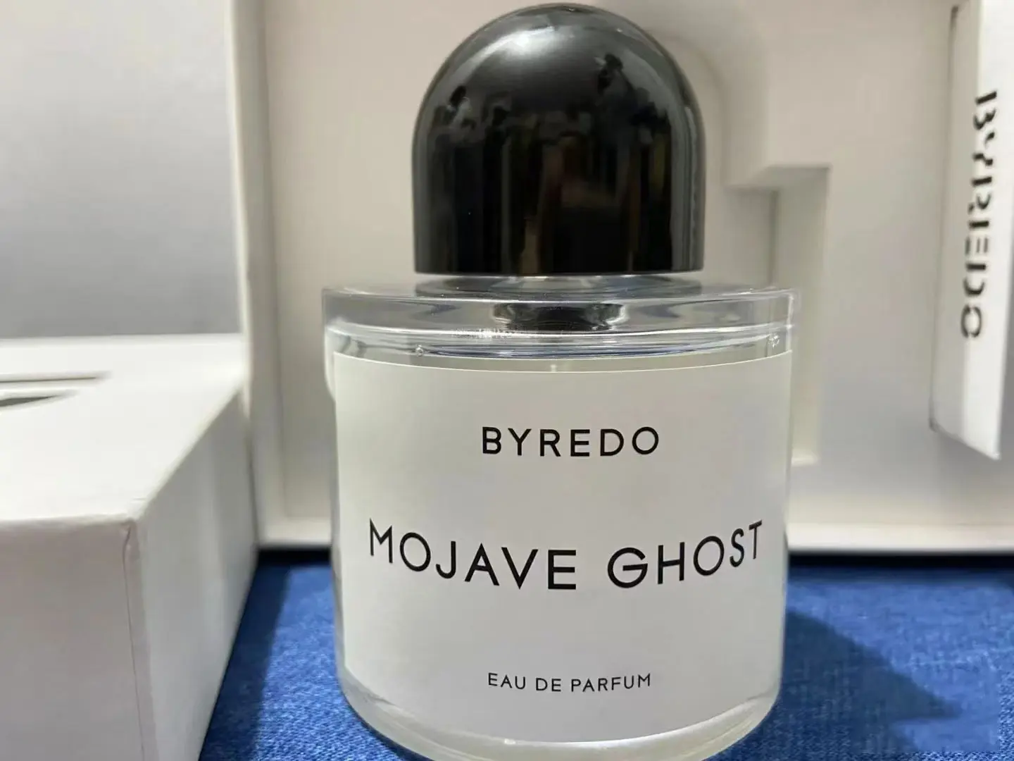 

Духи BYRED'O MOJAVE GHOST, 100 мл (3,4 унции). Подходит для повседневного, свиданий и делового случая.