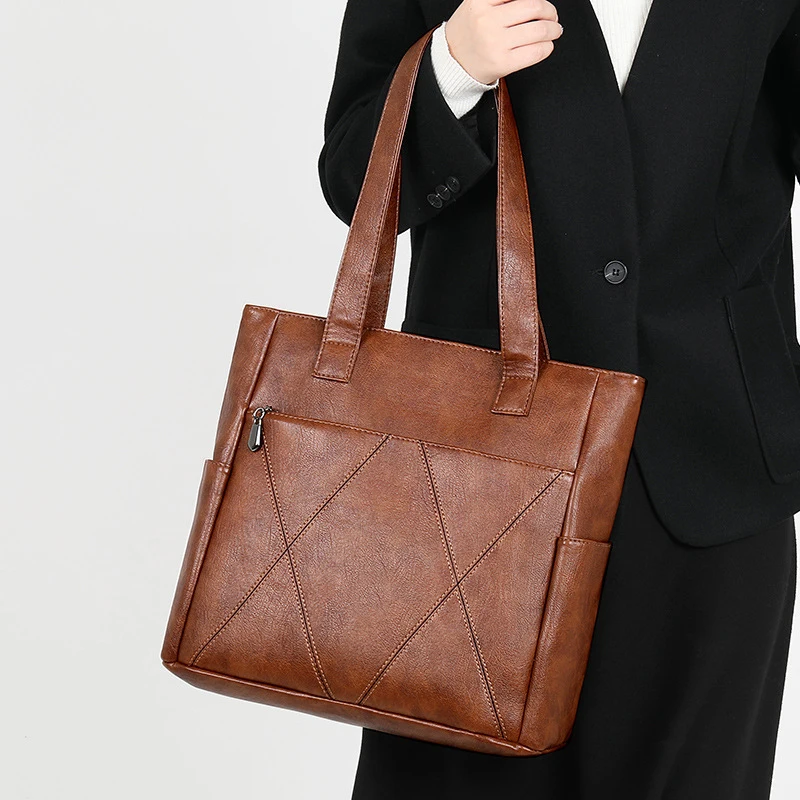 

2026New retro trendy large-capacity handbag tote bag Commuting women's shoulder bag