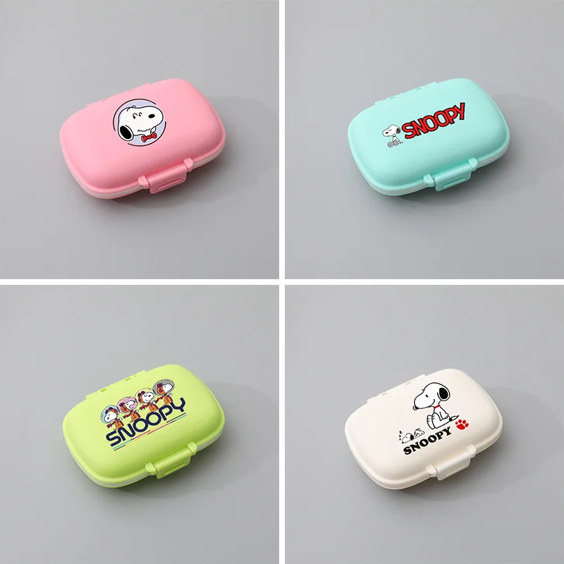 Snoopy Anime Cartoon 8 Grid Pill Box Kawaii Cute and Small Portable Sealed Moisture-Proof One Week Sorting Storage Medicine Box