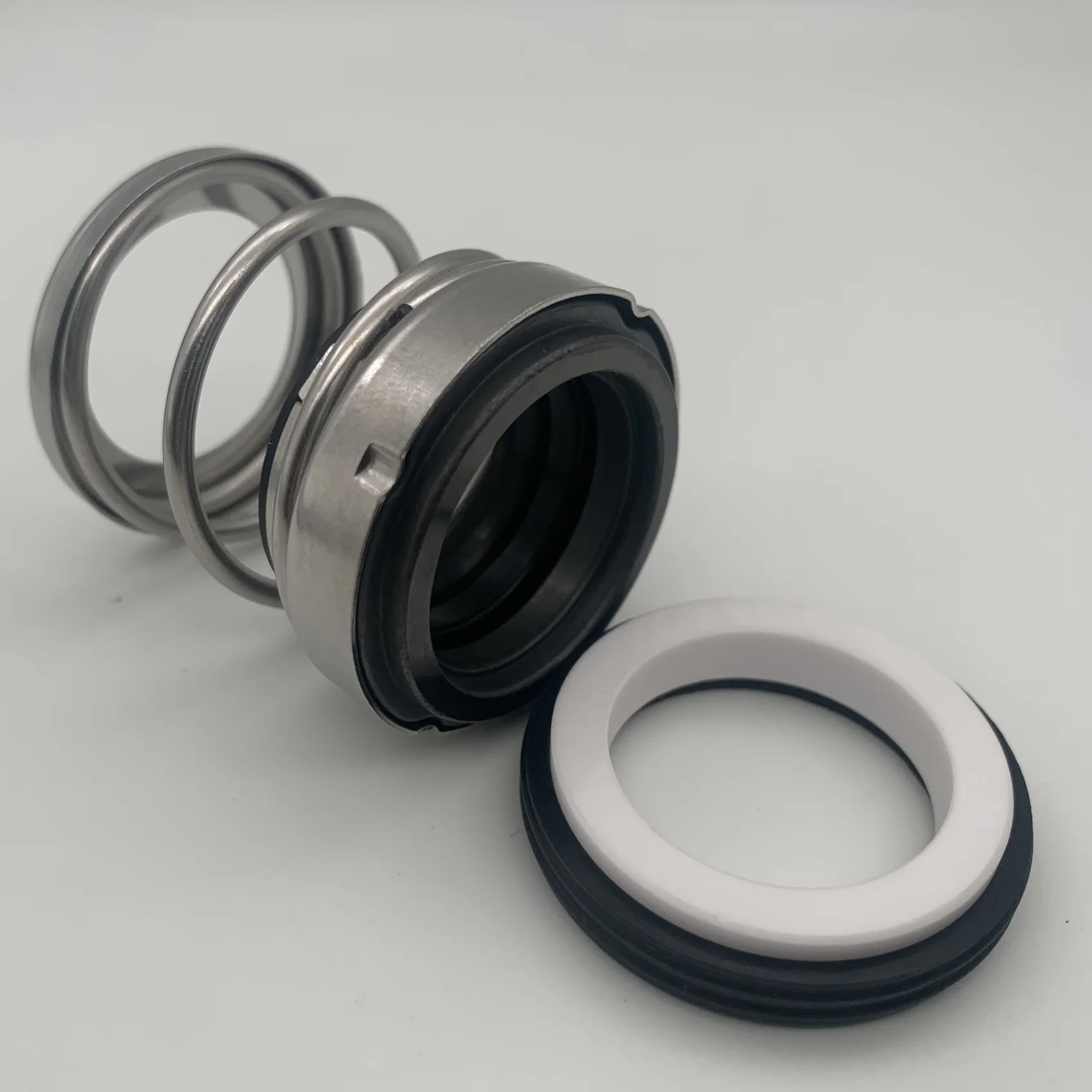 

BIA-16/20/25/28/30/35/40/45/50/53/55/60 TLANMP Mechanical Seals For Pumps (Material:CA/CE/NBR))