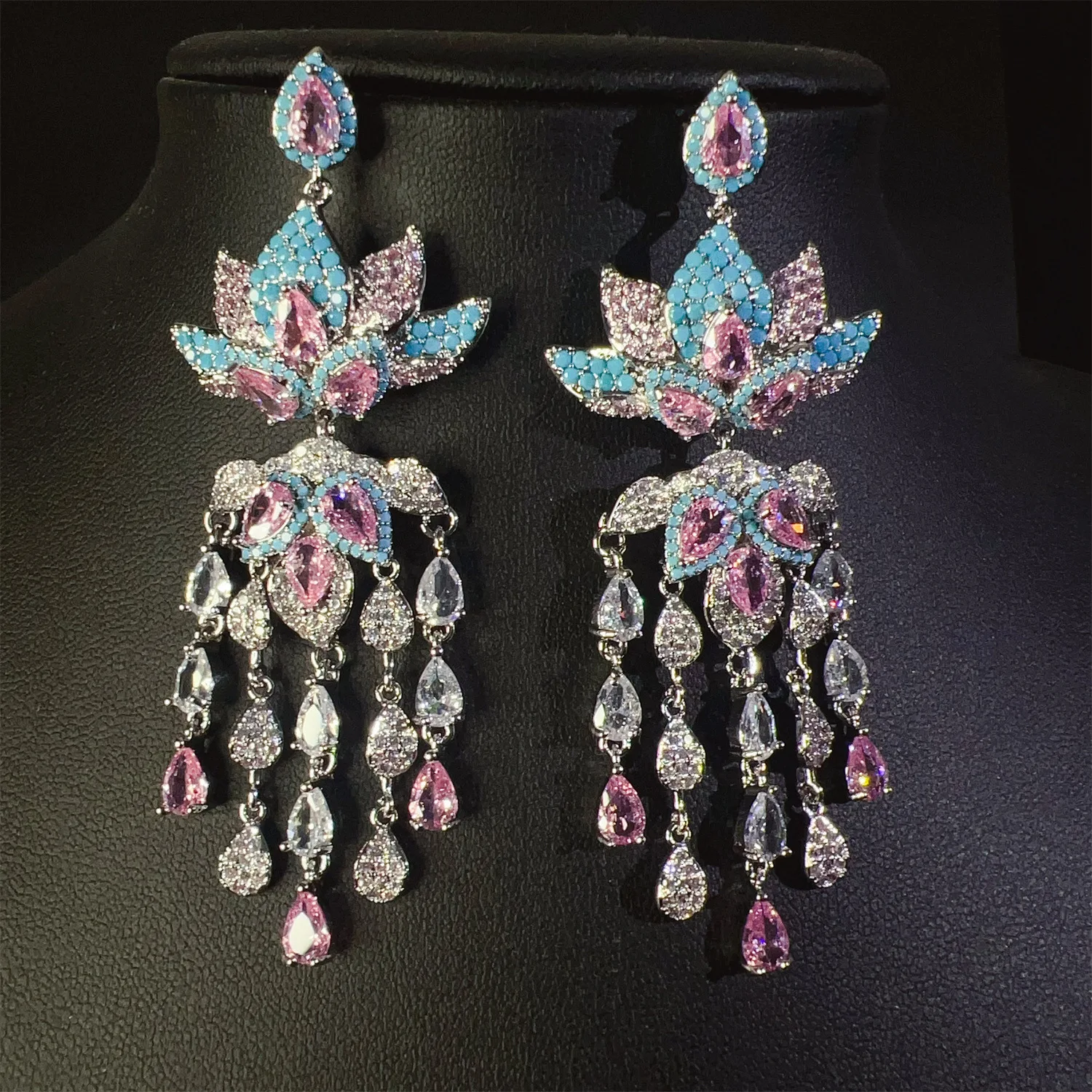

Long Gorgeous Multi-Colored Lotus Flower Earrings Light Luxury Jewelry Women's Decoration Nigerian Wedding Holiday Gift E358