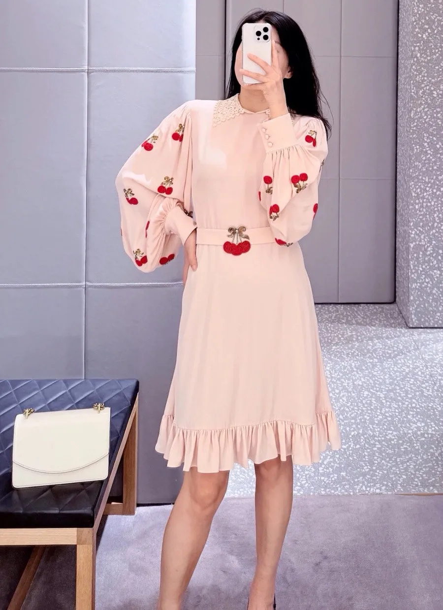 

Top Quality Fashion Bead Cherry Embroidery Silk Dress Sweet Girls Peter Pan Collar Pink Ruffles Short Dress