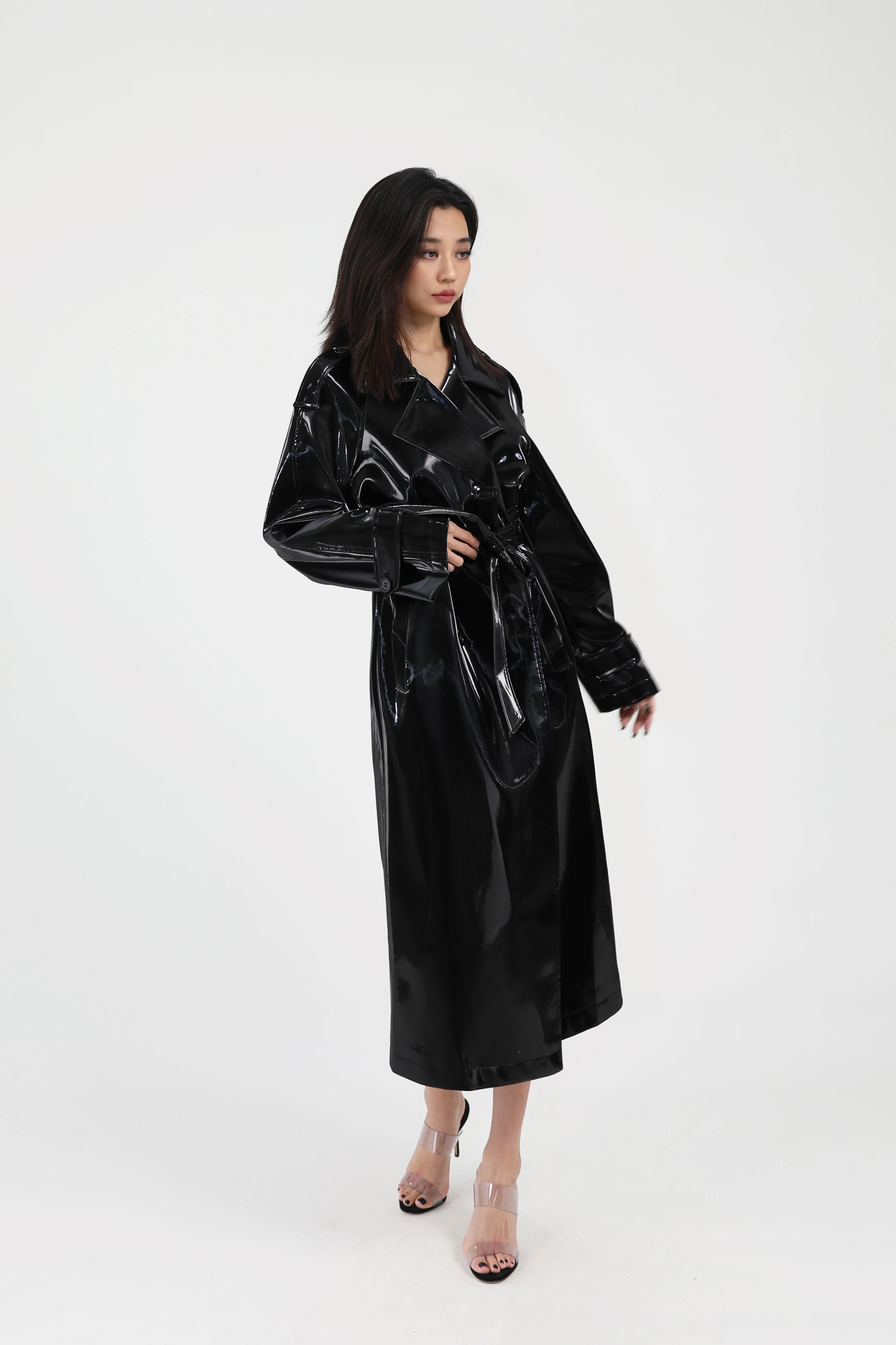 Lautaro Spring Autumn Long Shiny Reflective Patent Leather Trench Coat for Women Sashes Luxury Designer Runway European Fashion