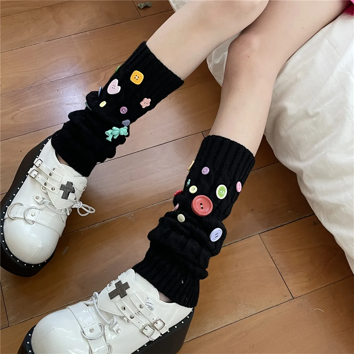 Y2K Leg Warmers Multicolor Button Knitted Foot Cover Medium Tube Socks Japanese Lolita Leg Warmers JK Girls Leg Cover Calf Socks