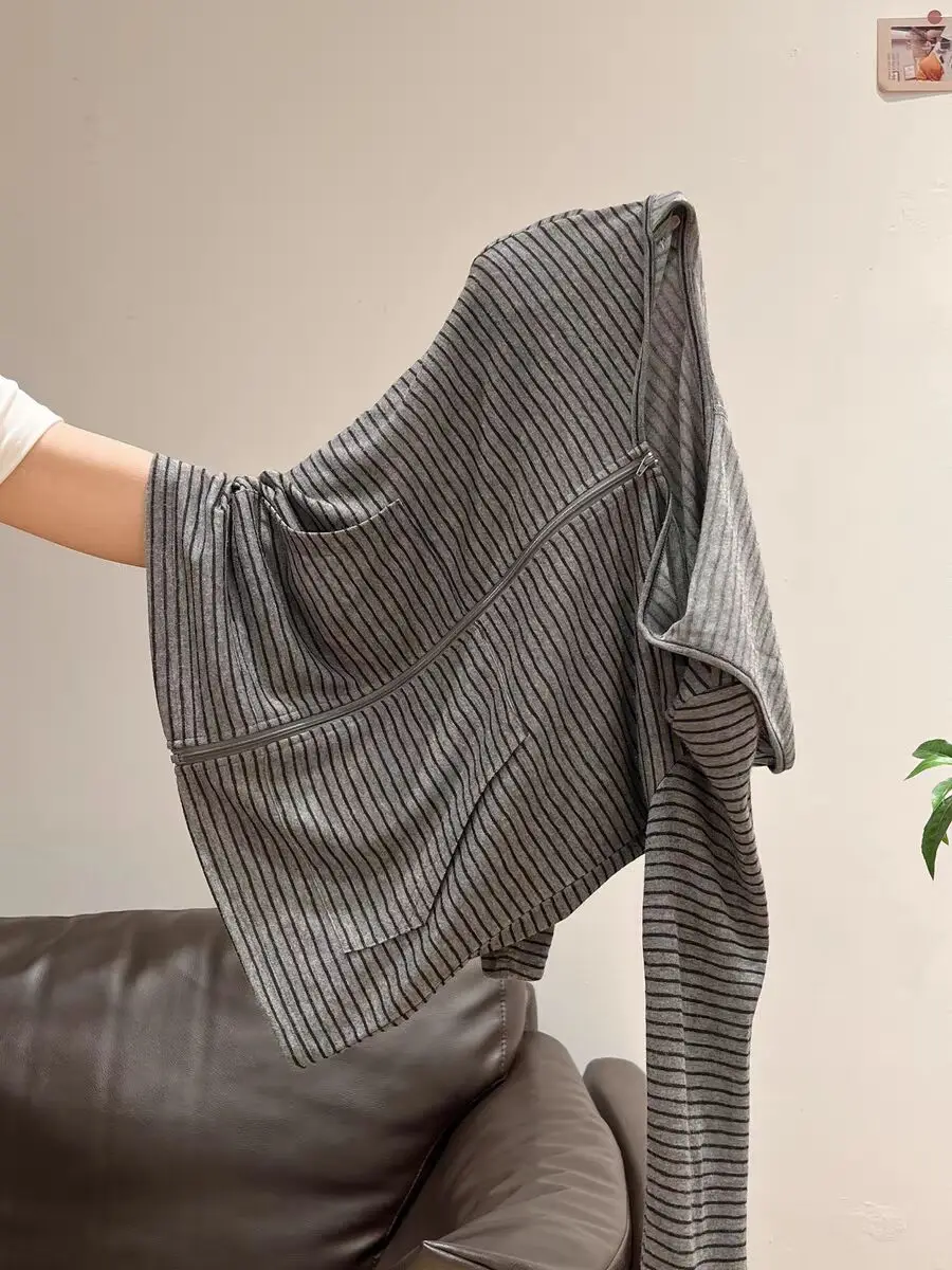 เสื้อยืดแขนยาวผู้หญิง สไตล์ฝรั่งเศส สำหรับฤดูใบไม้ร่วง ปกเสื้อแบบมีปก ตัดต่อผ้าหลายชั้น ทรงเข้ารูป จีบระบาย น่ารัก เอวยางยืด ลายสก็อต สีพื้น