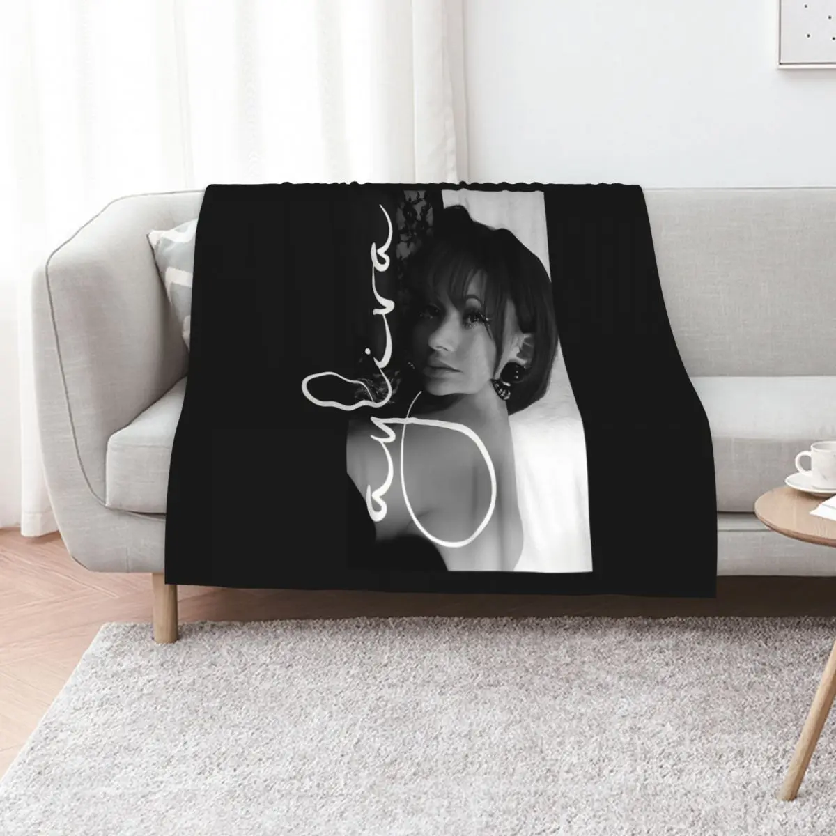 Ayliva Throw Blanket Camping decorative Bed Fashionable Furrys Loose Designers Blankets