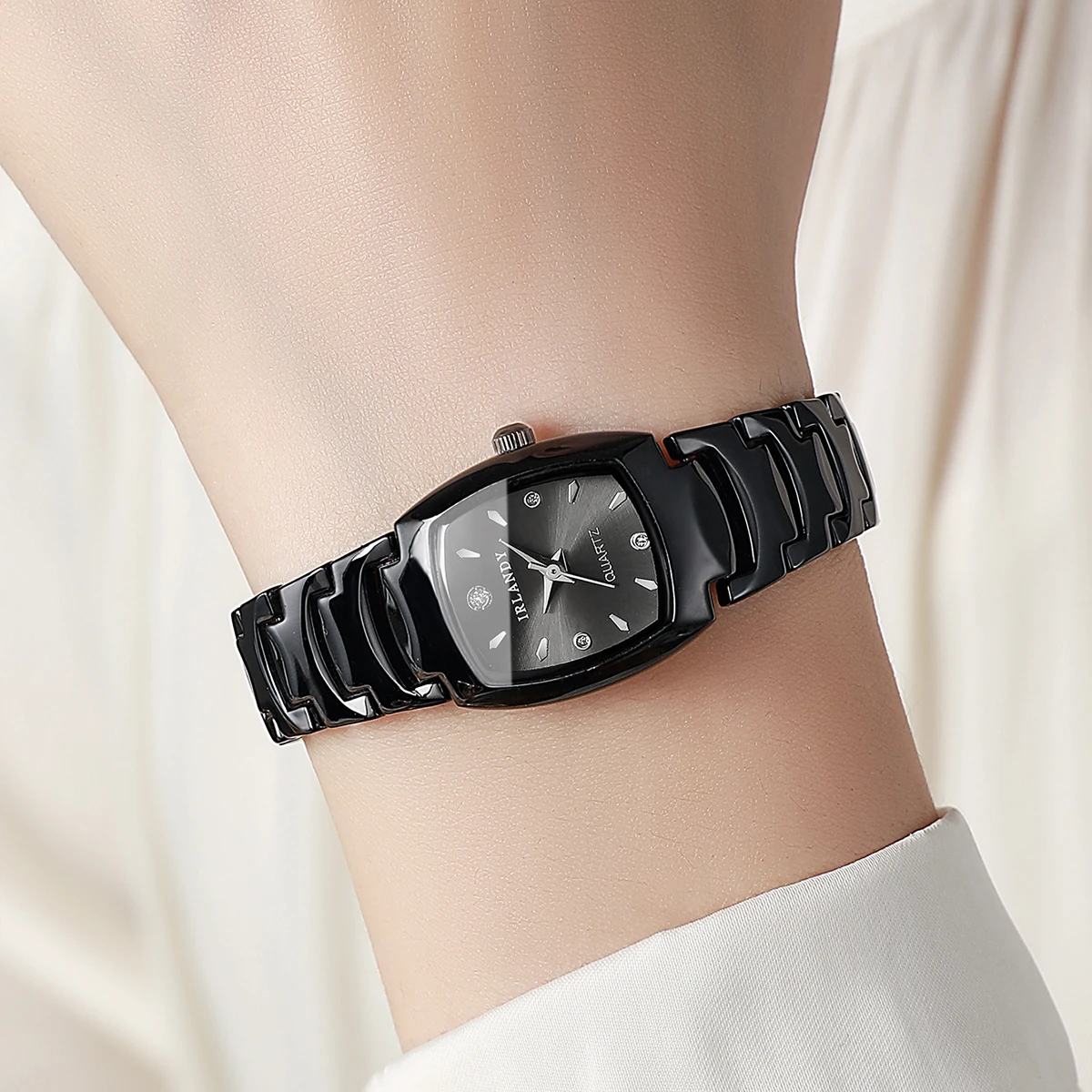 Elegant Square Analog Quartz Watch for Ladies