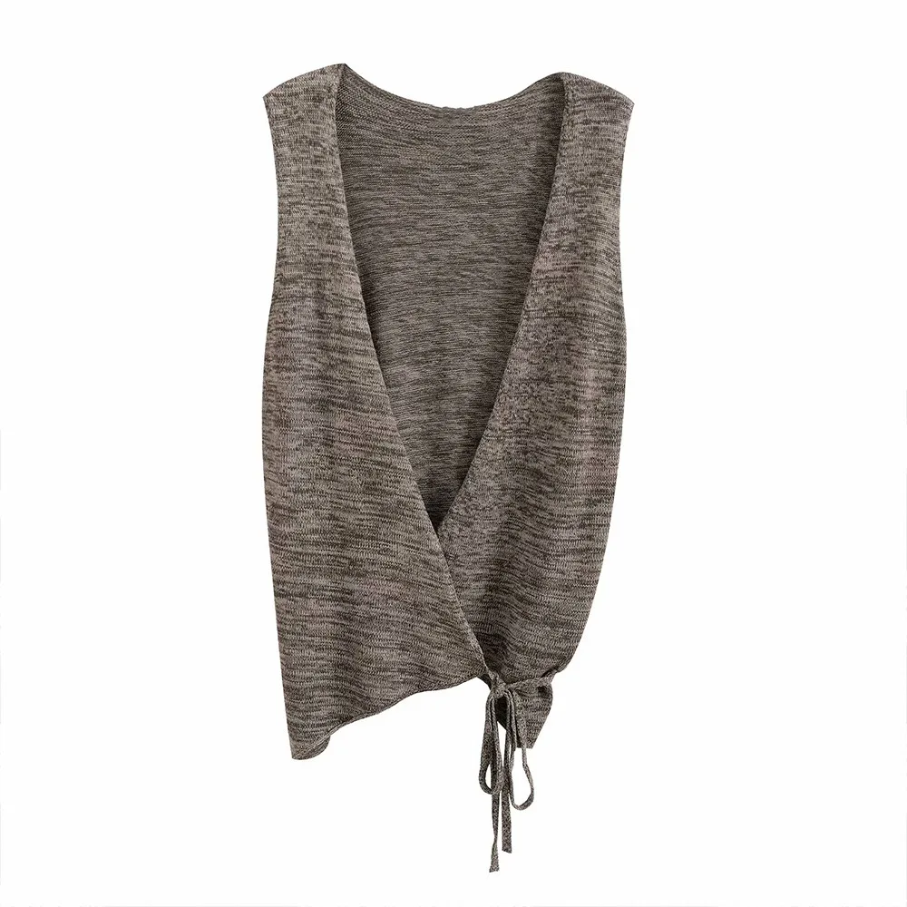 

2025 summer new product women's knitted cardigan women's summer thin air conditioning shirt with skirt and vest