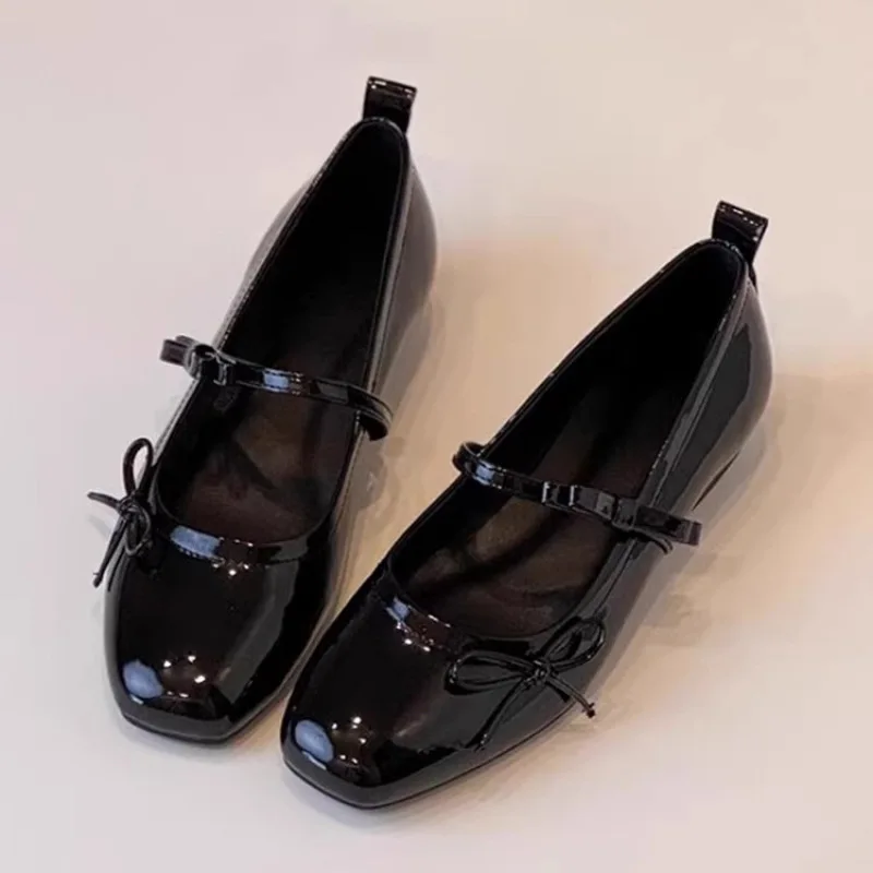 

Temperament French Retro Black Ballet Single Shoes for Women 2026New Fashionable Sweet and Versatile Bow Shallow Mouth Mary Jane