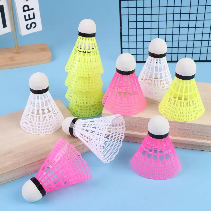 Gelbe, strapazierfähige Badminton-Federbälle aus Nylon, 3/6/12 Stück, für Kinder, Erwachsene, zum Training zu Hause, für Anfänger und zum Üben von Badminton. – Detail 4
