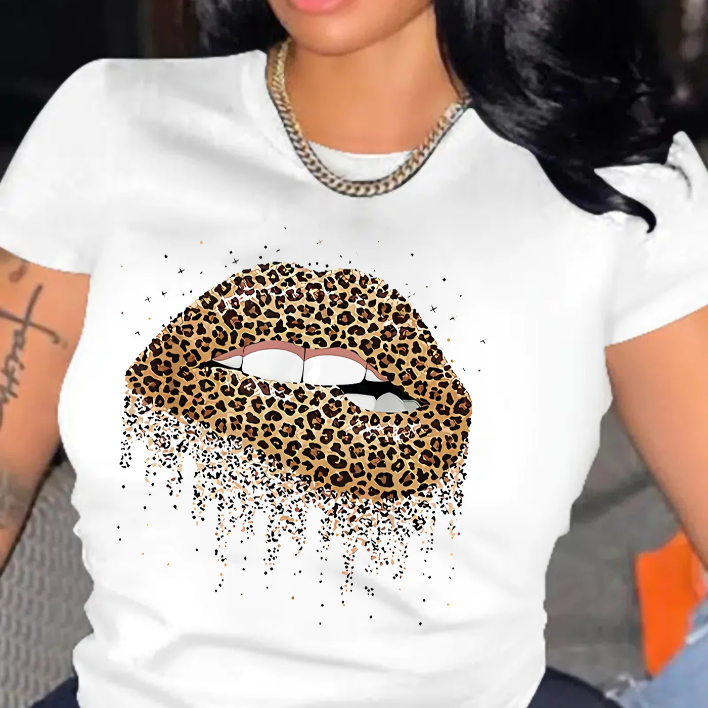 Leopard Lips Graphic Tee Shirt, Valentine\'s Day Crew Neck Short Sleeve Casual Everyday Tops, Fashion New Women\'s Clothing