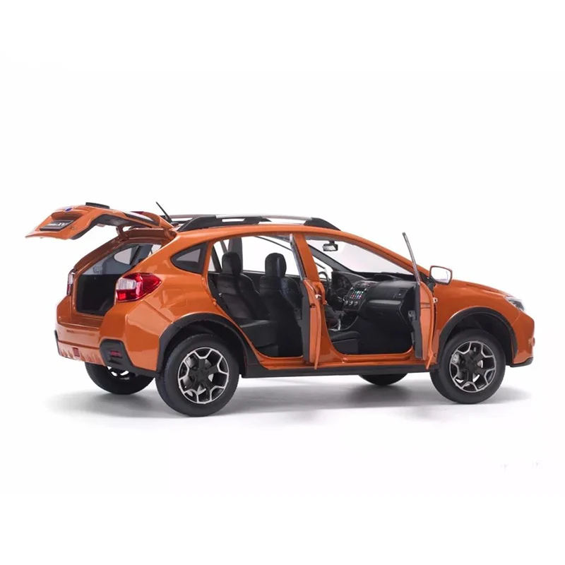 Diecast 1/18 Scale 2014 XV Subaru SUV Simulation Alloy Car Model Static Display Collectible Toy Gift Souvenir Decration