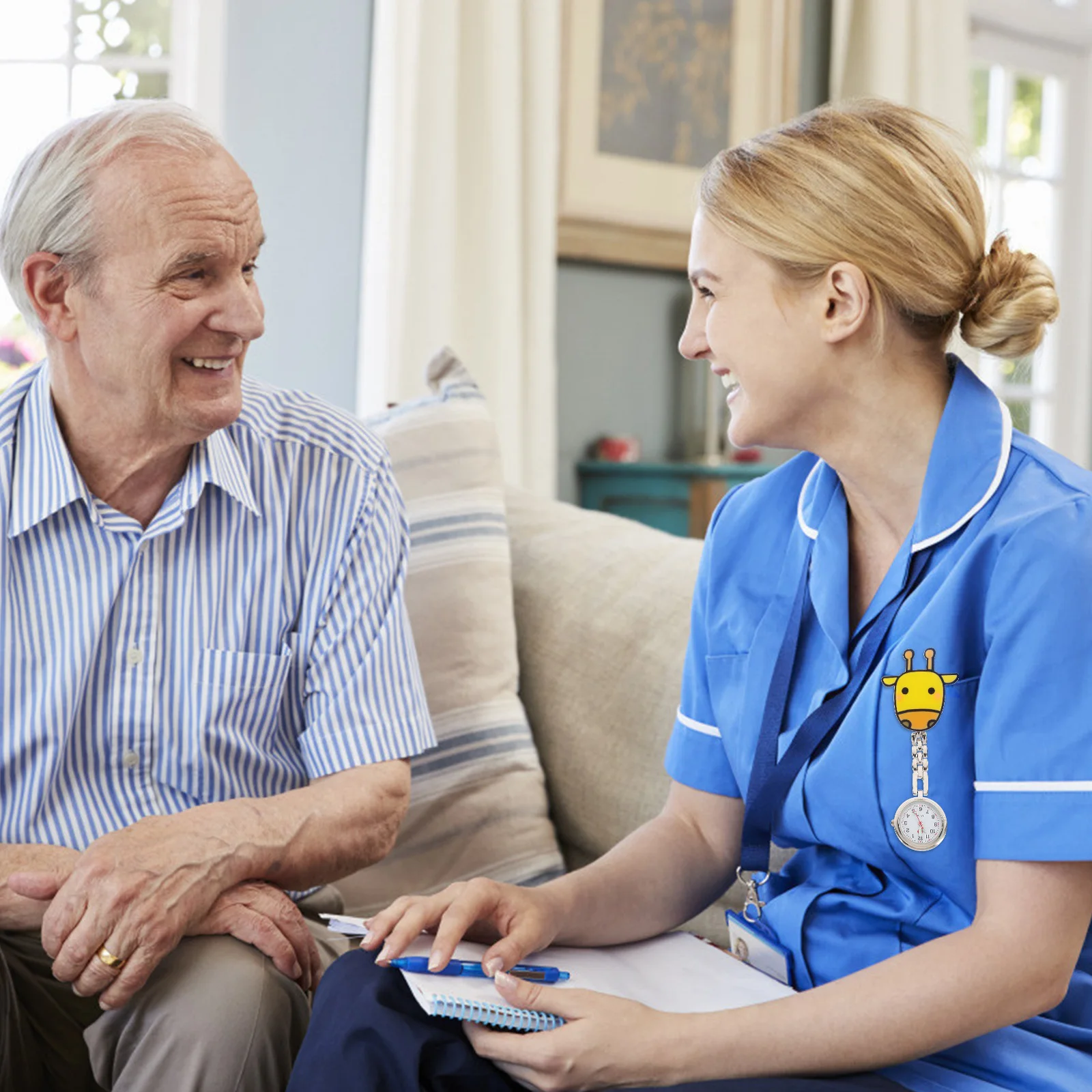 1 قطعة شكل الغزلان ممرضة ساعة الجيب الكرتون تصميم كوارتز ساعة للأطباء عيادة الموظفين التمريض الطلاب هدية فكرة