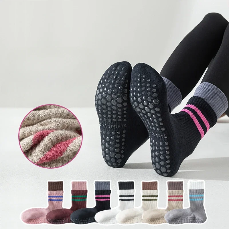 Yoga Socks Women Cotton Knitted Indoor Workout Dance Sports Socks Casual Striped Silicone Non-slip Gym Fitness Pilates Socks Sox