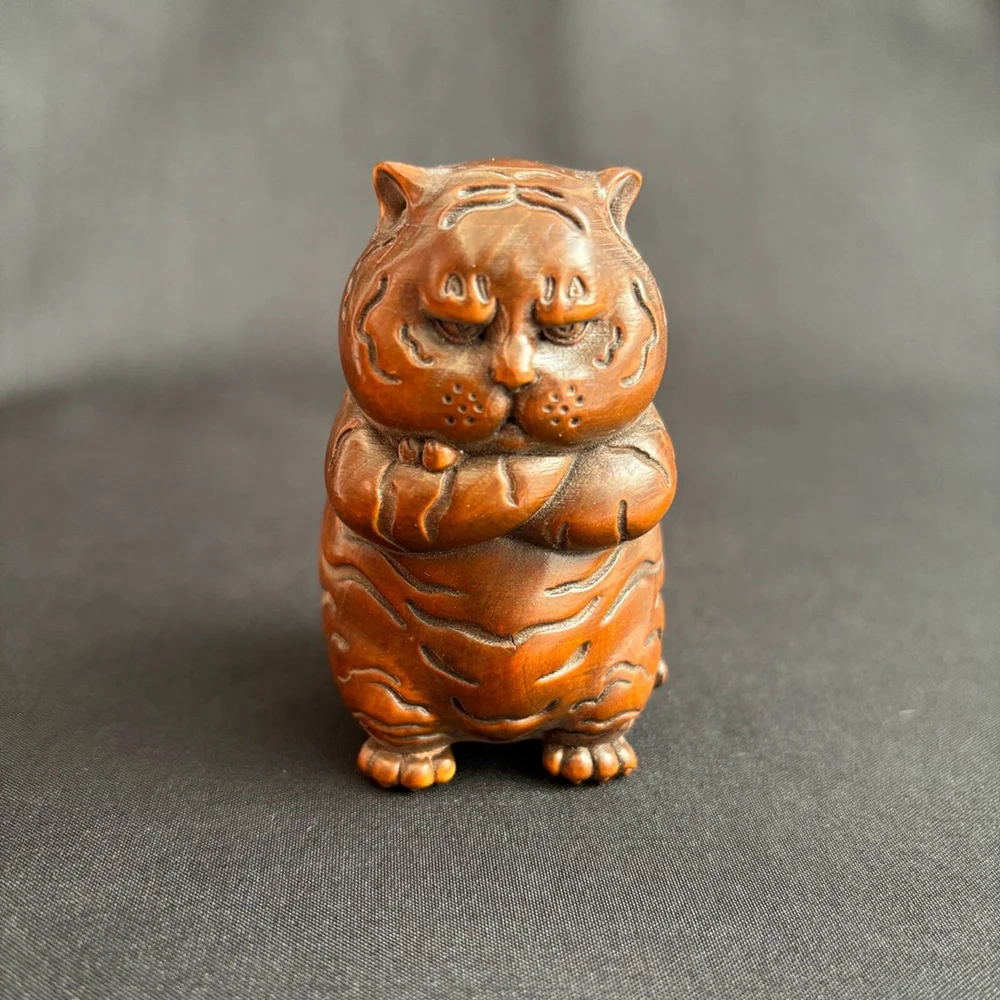 Chinese Boxwood Carving Exquisite lovely Tiger Statue Room Decor Interesting art