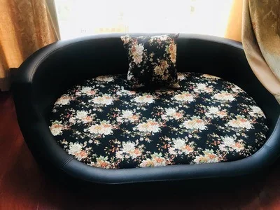new Original Eco-friendly Wooden Pet Bed for Dogs Large New Design Removable and Washable Pet Sofa for All Seasons