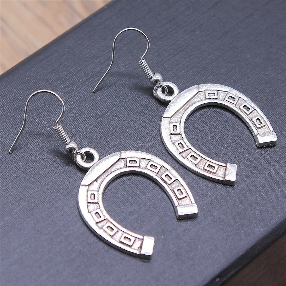 Fashion Handmade Simple Design Antique Silver Color Horseshoe Pendant Earrings Dropshipping Drop Earrings