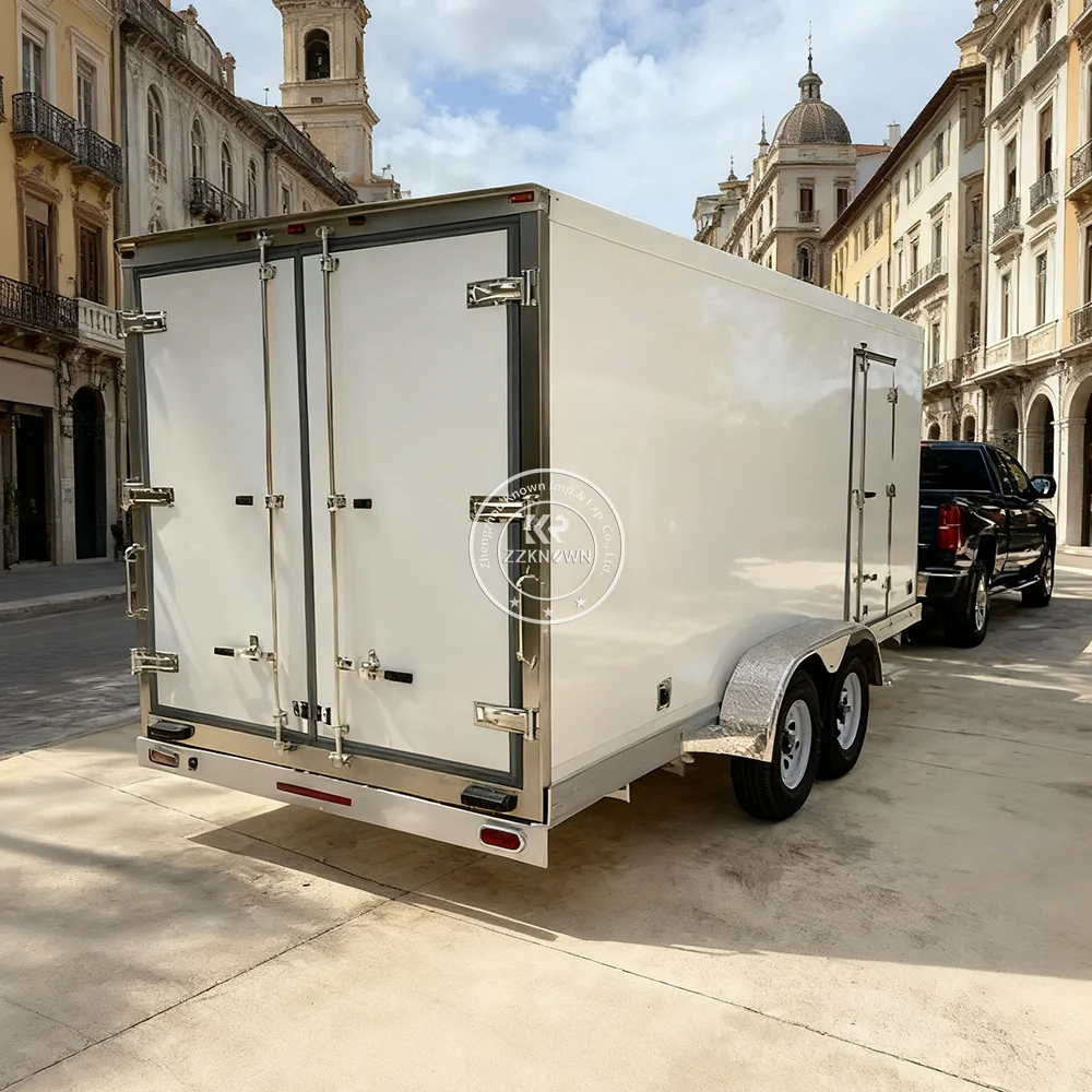Aanpasbare gekoelde aanhangwagen te koop Nieuwe koelaanhangwagen Koude opslagtrailer voor diepvries en drank