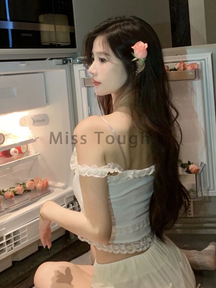 White Japanese Kawaii Lolita Crop Tops Women Korean College Style Sweet Tank Top Female Bow Lace France Cute Princess Vest 2024