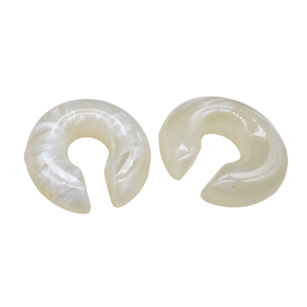 INS Acrylic Ear Clip Earrings Resin Round C Shape Ear Cuff Jelly Color Smooth No Piercing Earrings Party Wear