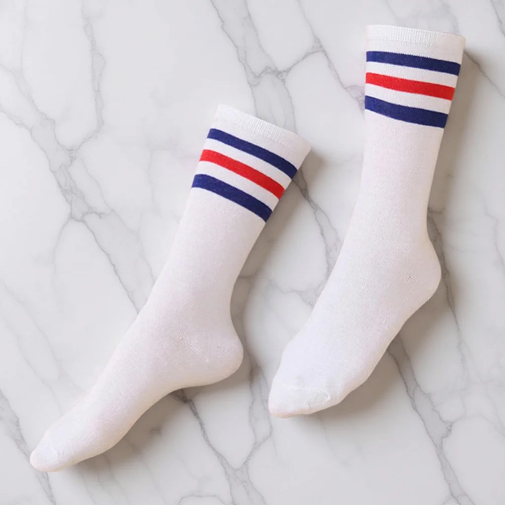 

1pcs Knee High Socks Men Breathable Cotton 3 Sport Long Socks For Summer Outdoor Activities Stockings