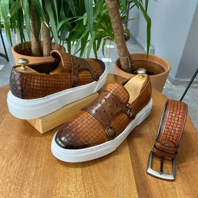 

2024 New Brown Men's Vulcanize Shoes Double Buckle Monk Shoes Black Slip-On Handmade Men Casual Shoes chaussures casual