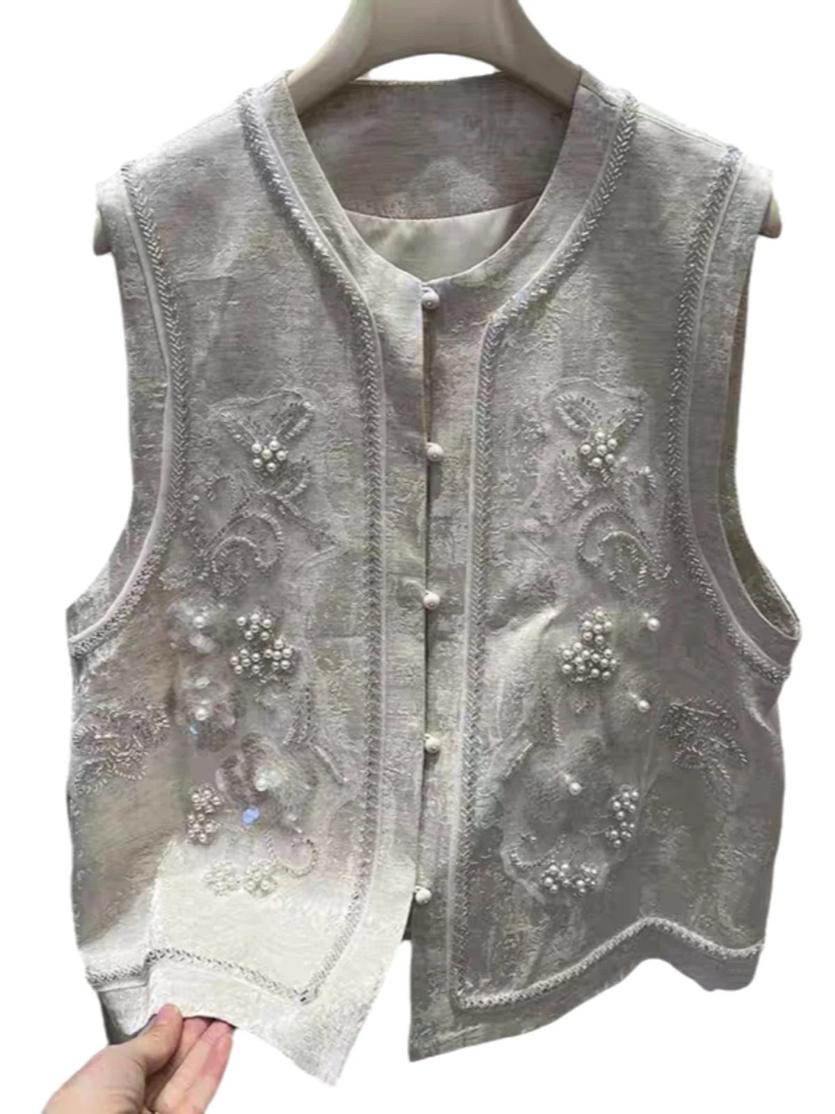 新作中国風スレヘビー刺繍スパンコールレディースベスト2025年春デザインセンスボタン付き肩パッドジャケットトップ