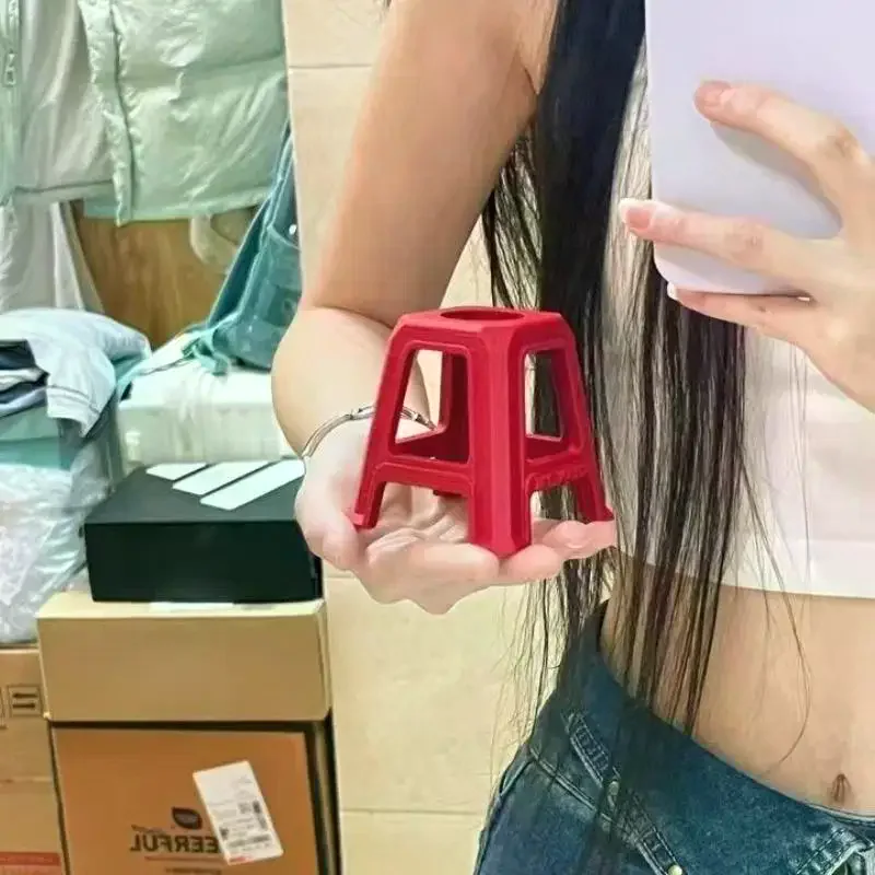 1Pcs 3D Printing Watch Desktop Stand Chair Shape Red Storage Rack Universal Watch Charging Stand With Charging Groove