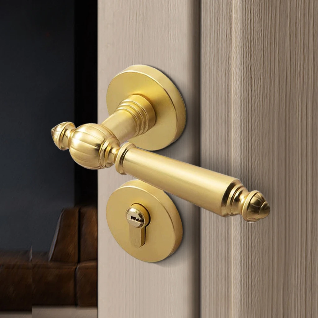 

Zinc Alloy Indoor Silent Magnetic Split Gold Bedroom Door Lock Household Universal Room Door Handle Wooden Door Lock