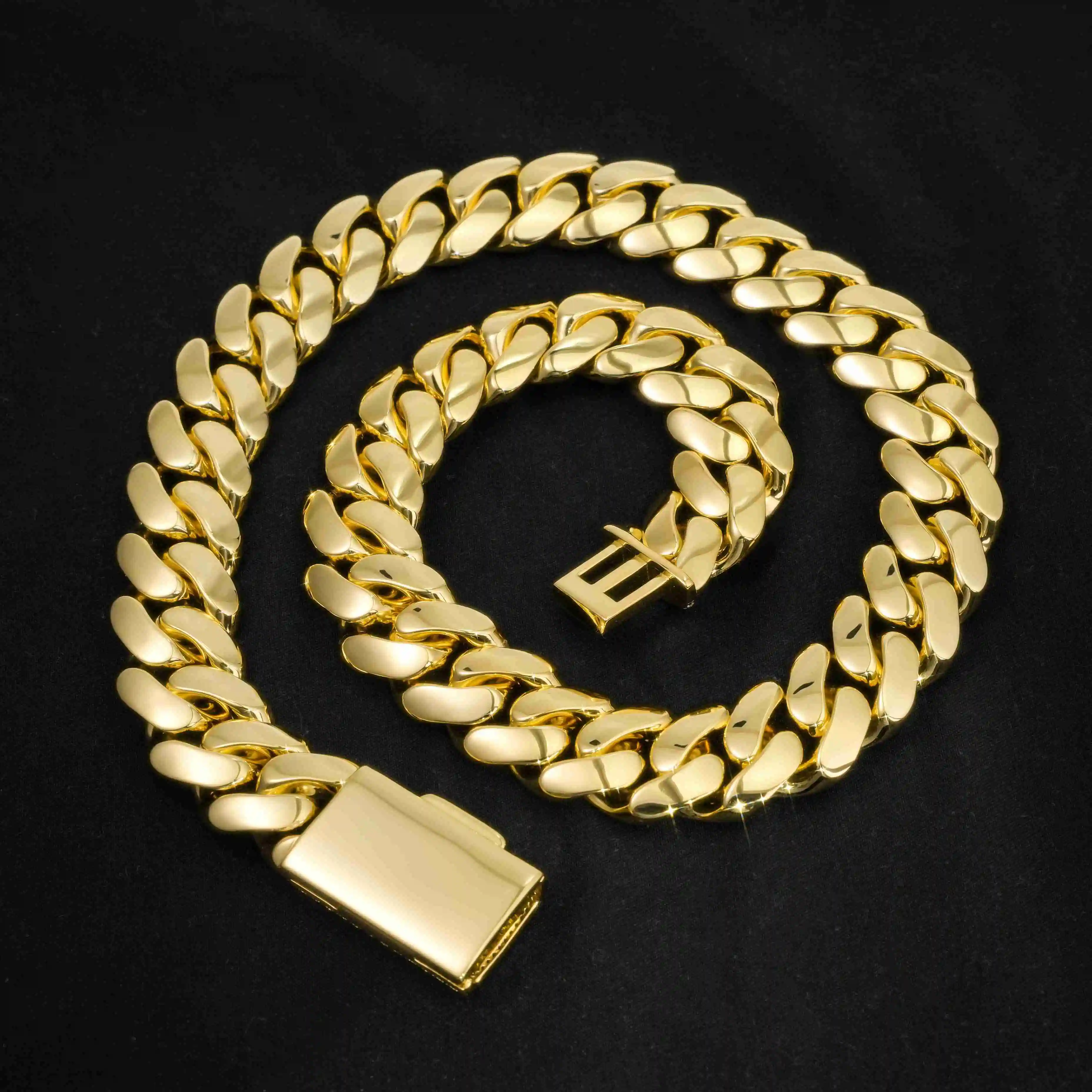 Custom Moissanite Lock Gold Plated 20MM Wide Cuban Link Chain Solid 925 Silver Men Chain Cuban Chain Necklace Jewelry..