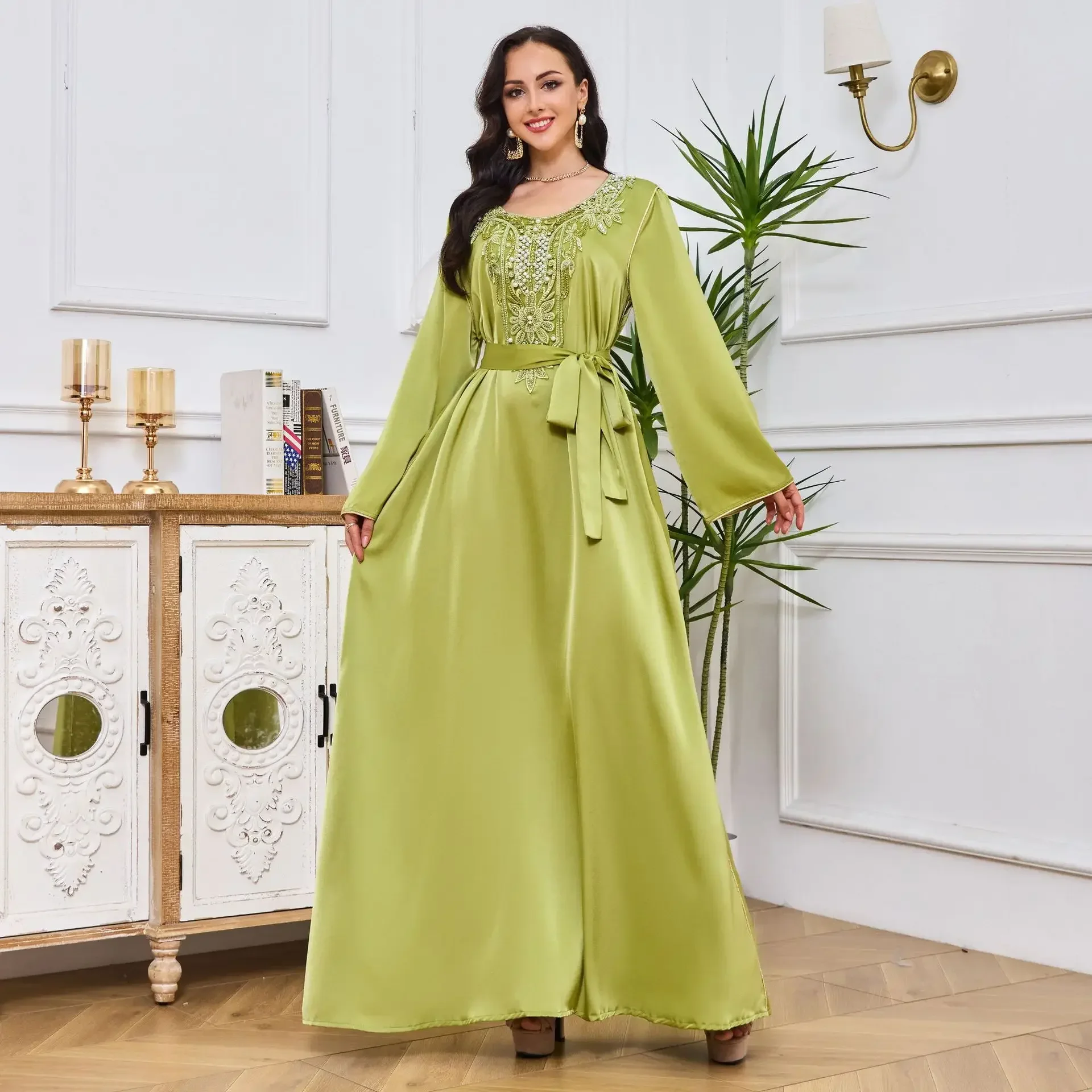 

Dubai Beading Evening Muslim Dress Women Abaya Kaftan Big Swing Dresses Eid Kimono Khimar Abayas Islam Clothing Dubai Long Robe