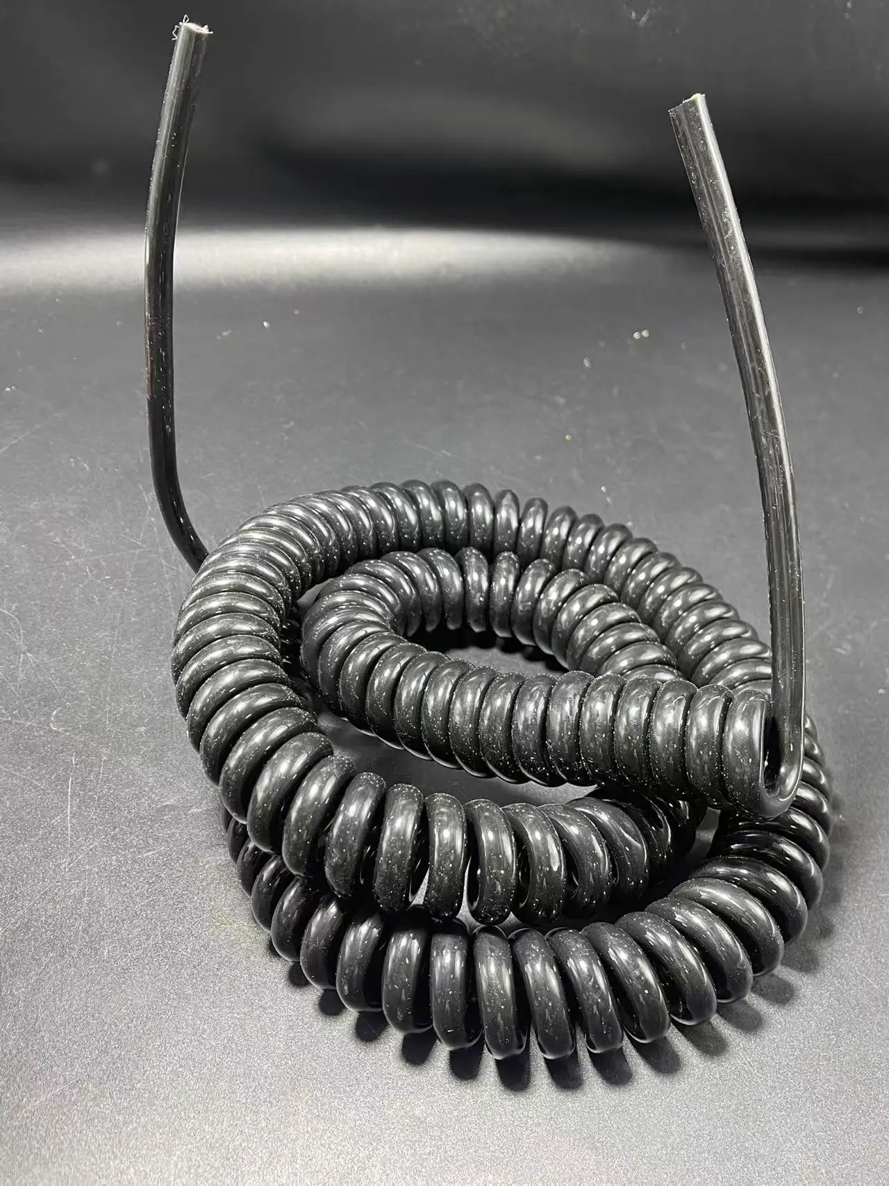 

Спиральный телескопический провод длиной на заказ, 4-жильный, 20 Awg, пружинный кабель из искусственной кожи