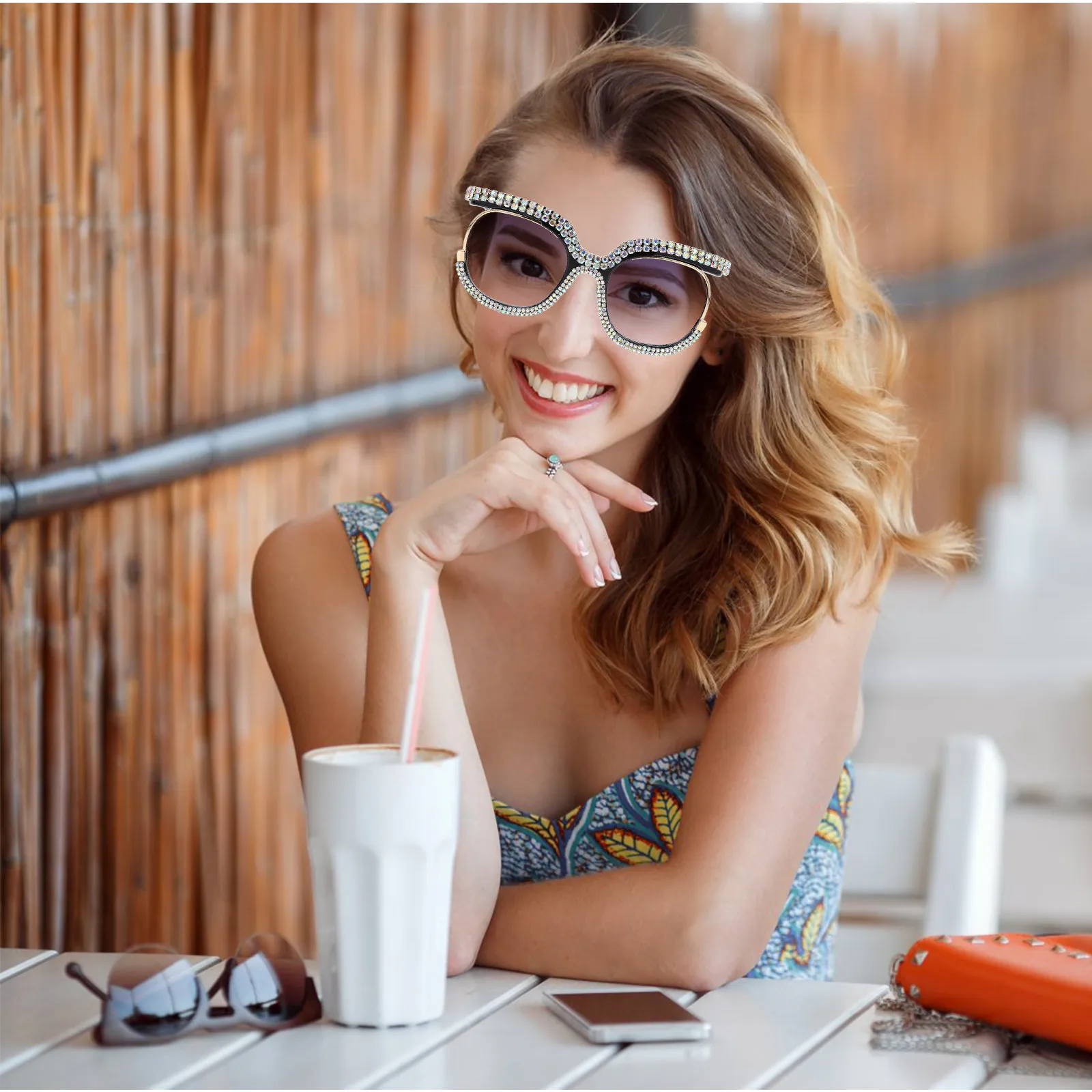 

1Pcs Diamond Accented Sunglasses Fashion Personality Design Comfortable Mirror Arms Anti-Slip Windproof Outdoor Travel