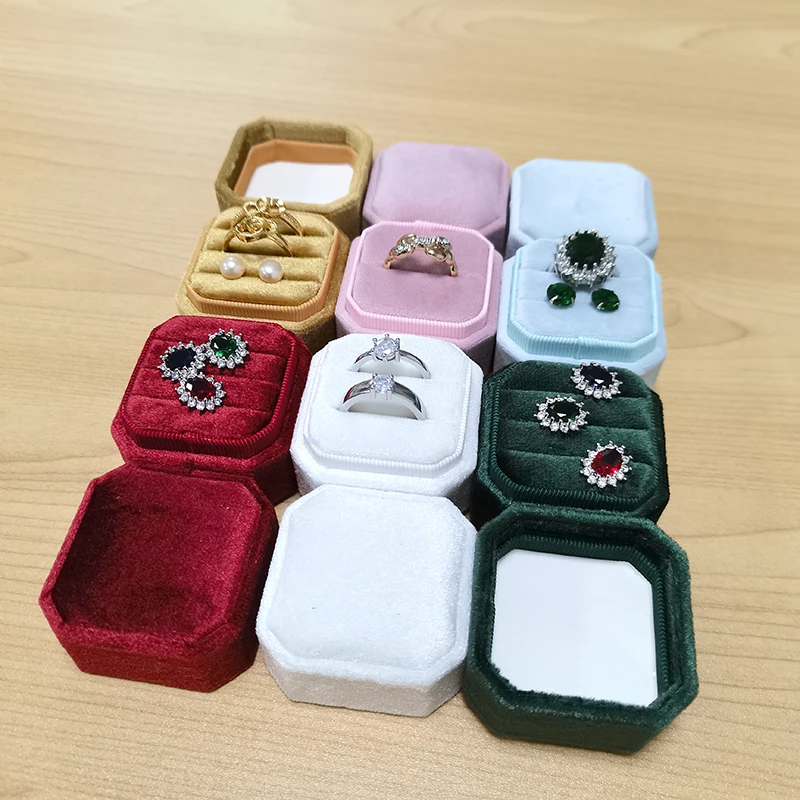 Manufacturers Wholesale Velvet Ring Box Jewelry Packaging Box Flannel Velvet Octagon Velvet Ring Box