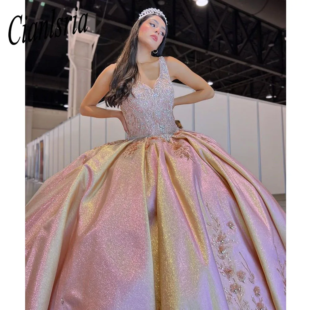 

Блестящее бальное платье принцессы, платья для Quinceanera 2023 с открытыми плечами и блестками, милое платье с аппликацией 16 лет, платья для выпусквечерние вечера 15 лет