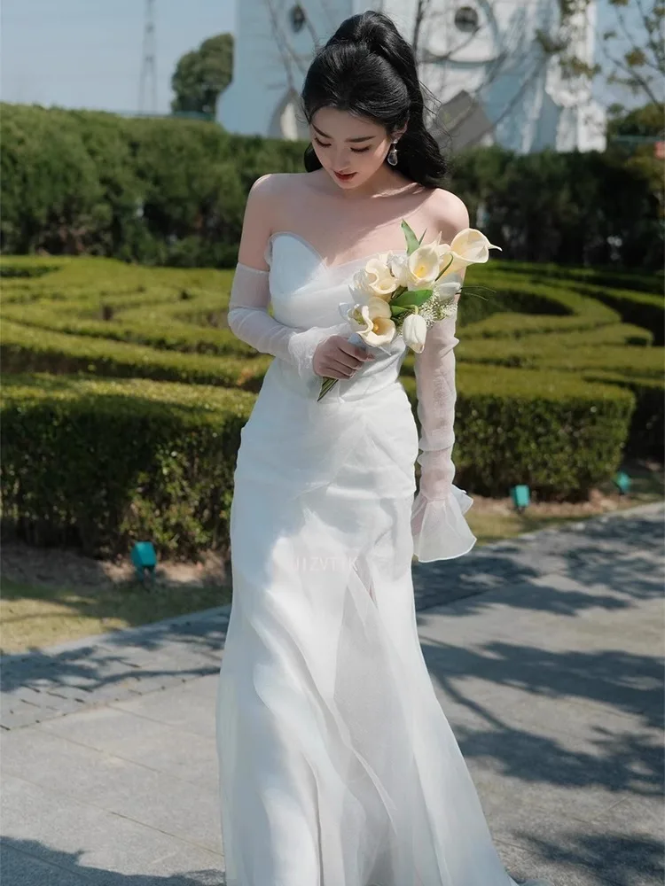 فساتين زفاف كورية بسيطة مثيرة بدون حمالات بدون ظهر فستان سهرة رسمي أنيق بطول الأرض على شكل حرف a فساتين زفاف مخصصة