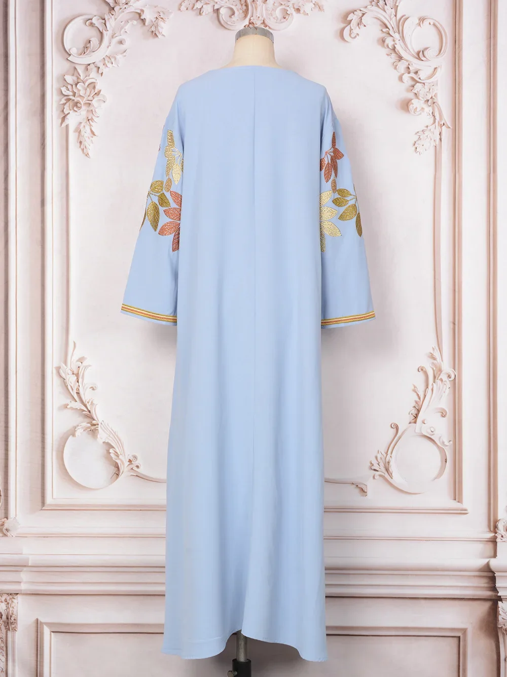 UNI National Style Women's Abaya Middle East Women's Long Dress Autumn New Embroidery Abayas Hot Drill Long-sleeved Robes
