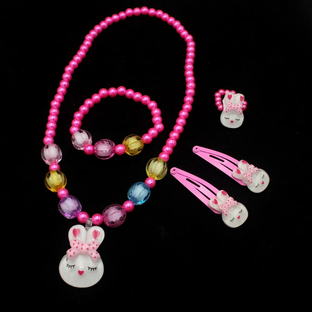1 Set bezauberndes handgefertigtes Perlenschmuckset für Mädchen: Halskette, Armband, Ring & Schmetterlings-Haarspange – Perfektes Prinzessinnen-Geschenk