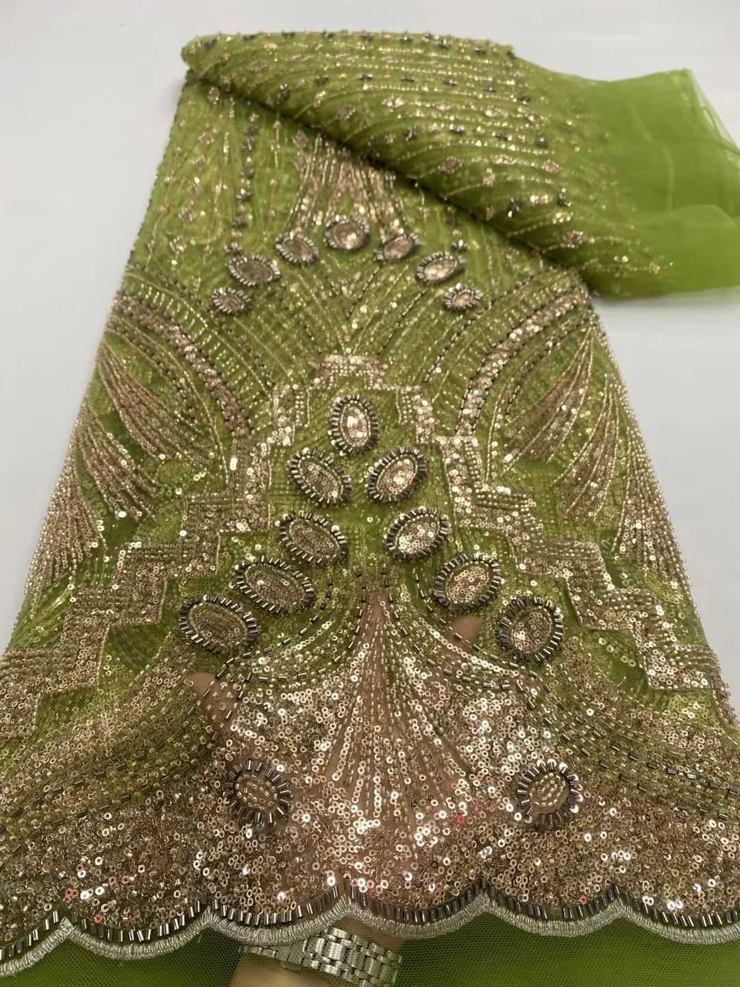 

2025 African Nigerian Sequins Embroidery Tulle Lace Fabric High Quality Beads Stone Prom Dresses Sewing Guipure 5Yards DP0359