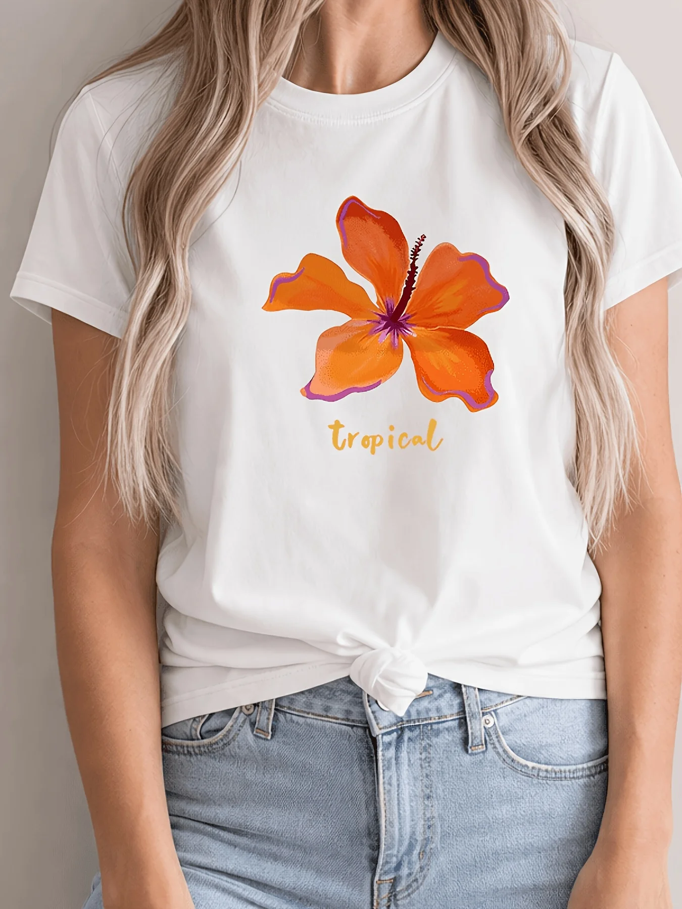 Watercolor Floral Letter Round Neck Short Sleeve Tropical Large Flower Hand-Painted English Print White Fit Casual Women's Wear