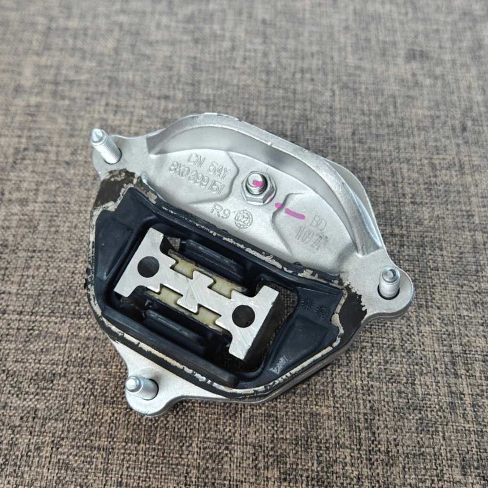 1PCS Transmission Mount 8K0399151DB 8K0399151CD Engine Motor Mount For Audi A4 2013-2016 Q5 2009-2017 A4 allroad Porsche Macan