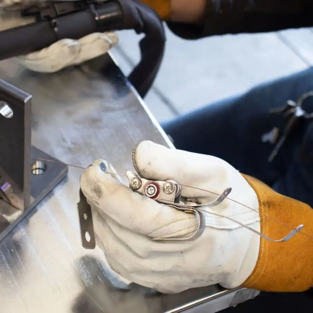 磁気ベース付き Tig ワイヤフィーダー耐熱耐久性のある Tig 溶接装置溶接棒シールド TIG ワイヤフィーダーツール