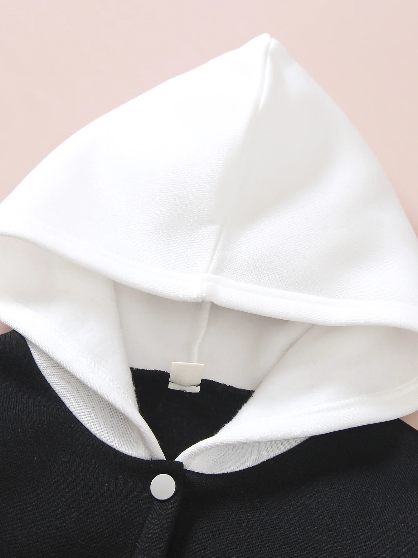 A Single-Piece Casual And Fashionable Christmas Cartoon Pattern Hooded Baseball Jacket For Boys In Autumn And Winter