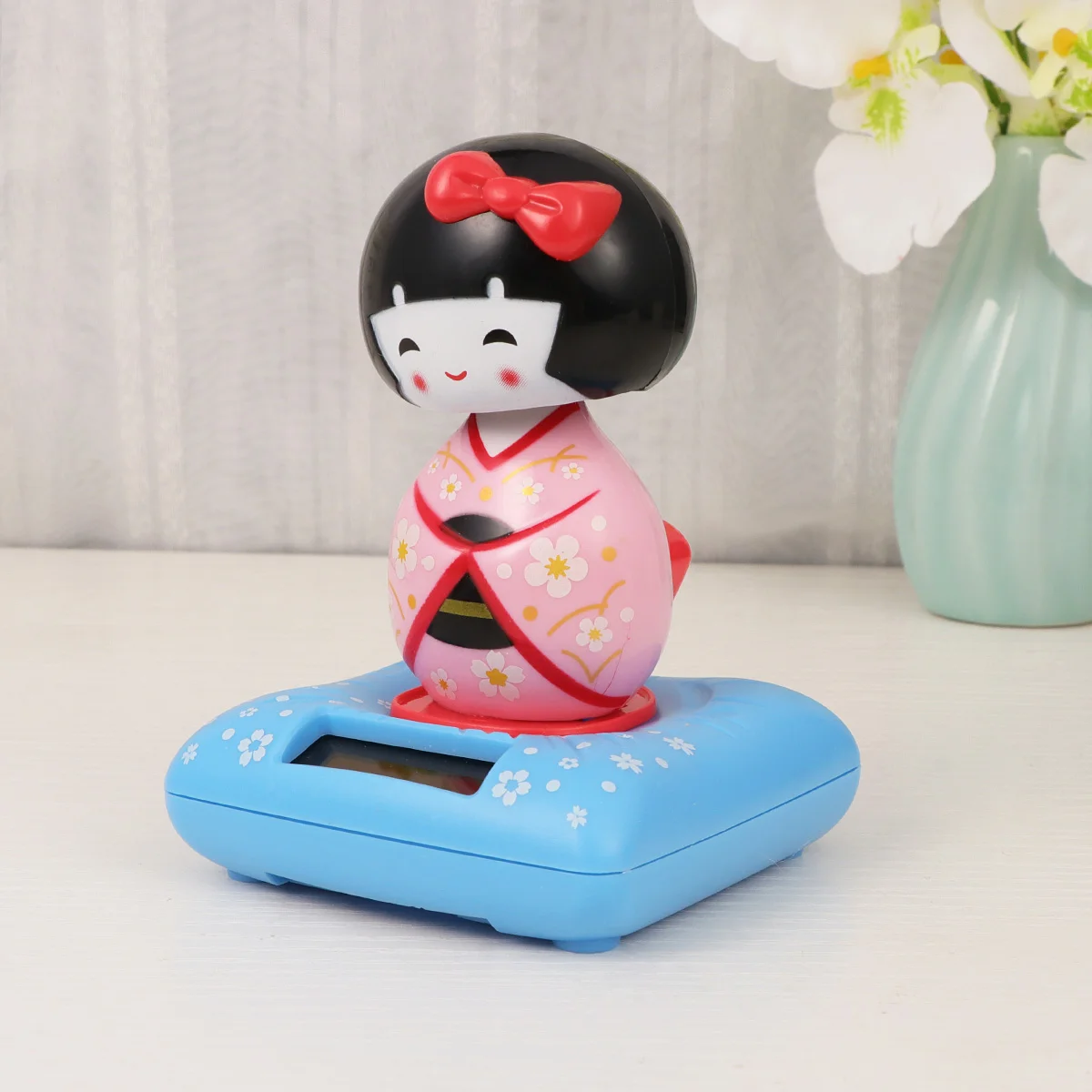 Kimono Gift Solar Powered Car Interior Decor Girls Toys Accessories Ornament Maiko Decoration Decorate