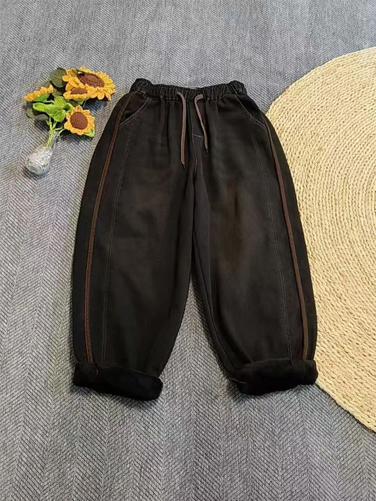 Amax LuluE 2025 الشتاء الكلاسيكية خمر الفراء الدنيم السراويل النساء الصلبة فضفاض جينز غير رسمي السيدات موضة رشاقته الدافئة الحريم بنطلون